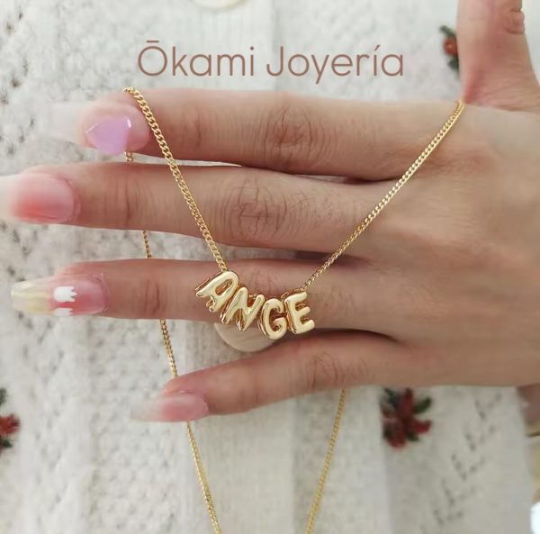 collar letras nombre personalizado globo dorado okami joyeria mexico queretaro