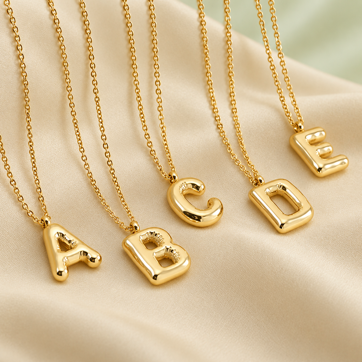 collar inicial letra para mujer regalo acero inoxidable chapa de oro okami joyeria queretaro